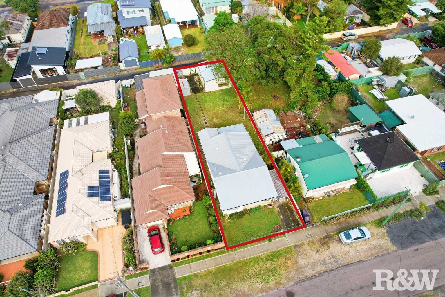 70 Uligandi Street Ettalong Beach 70 Uligandi Street Ettalong Beach