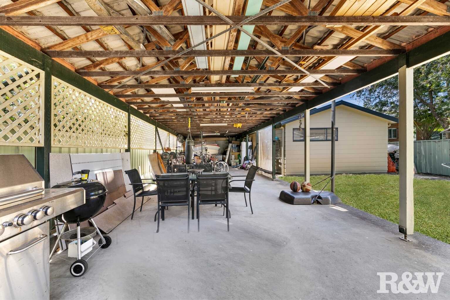 42 Honeysuckle Street Umina Beach