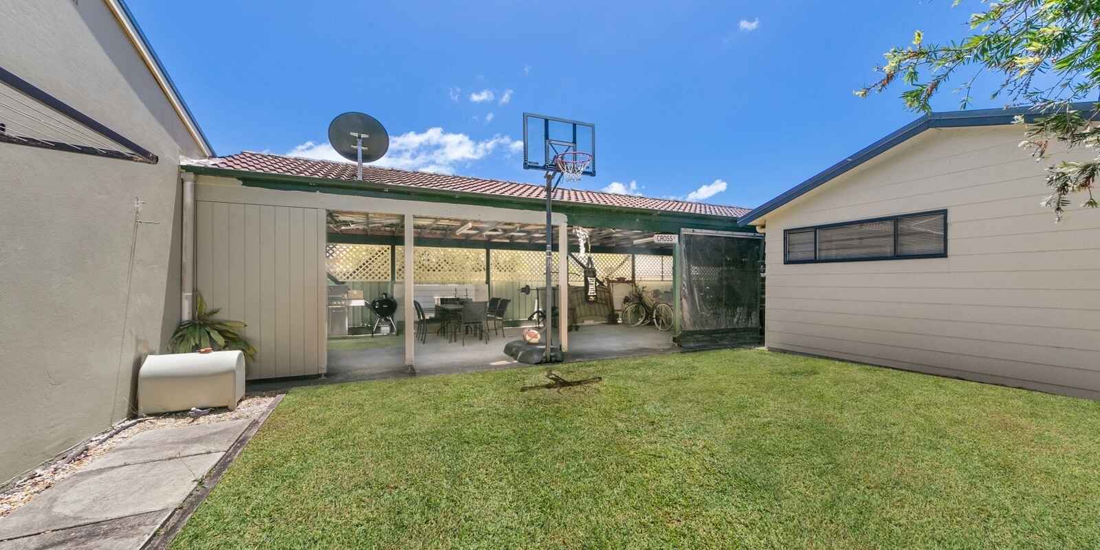 42 Honeysuckle Street Umina Beach