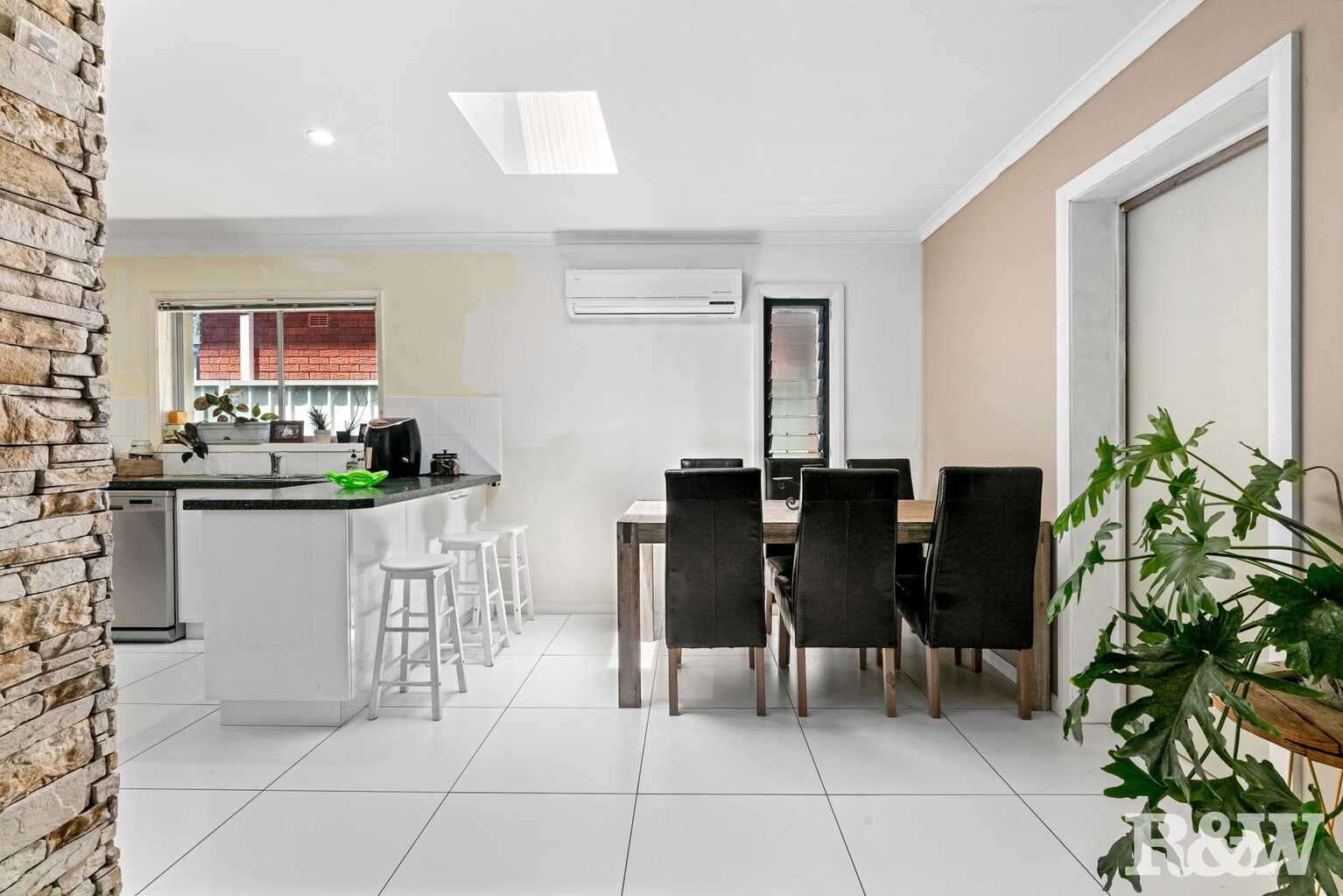 42 Honeysuckle Street Umina Beach