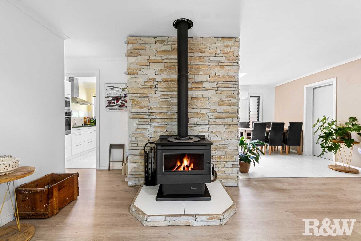 42 Honeysuckle Street Umina Beach