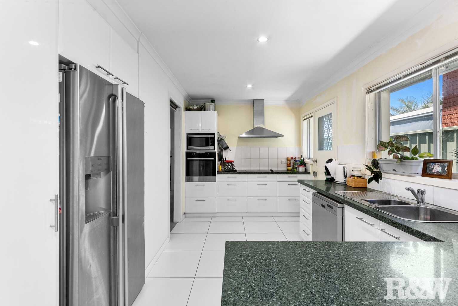 42 Honeysuckle Street Umina Beach