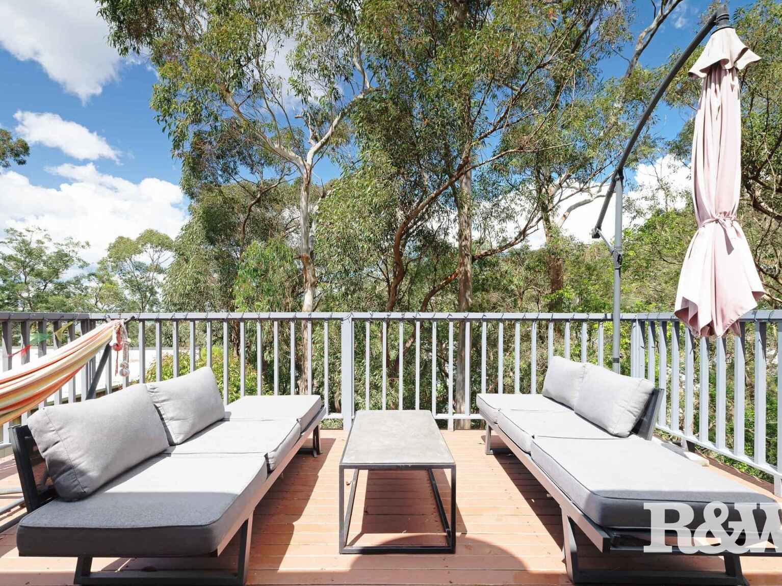101 The Broadwaters Tascott