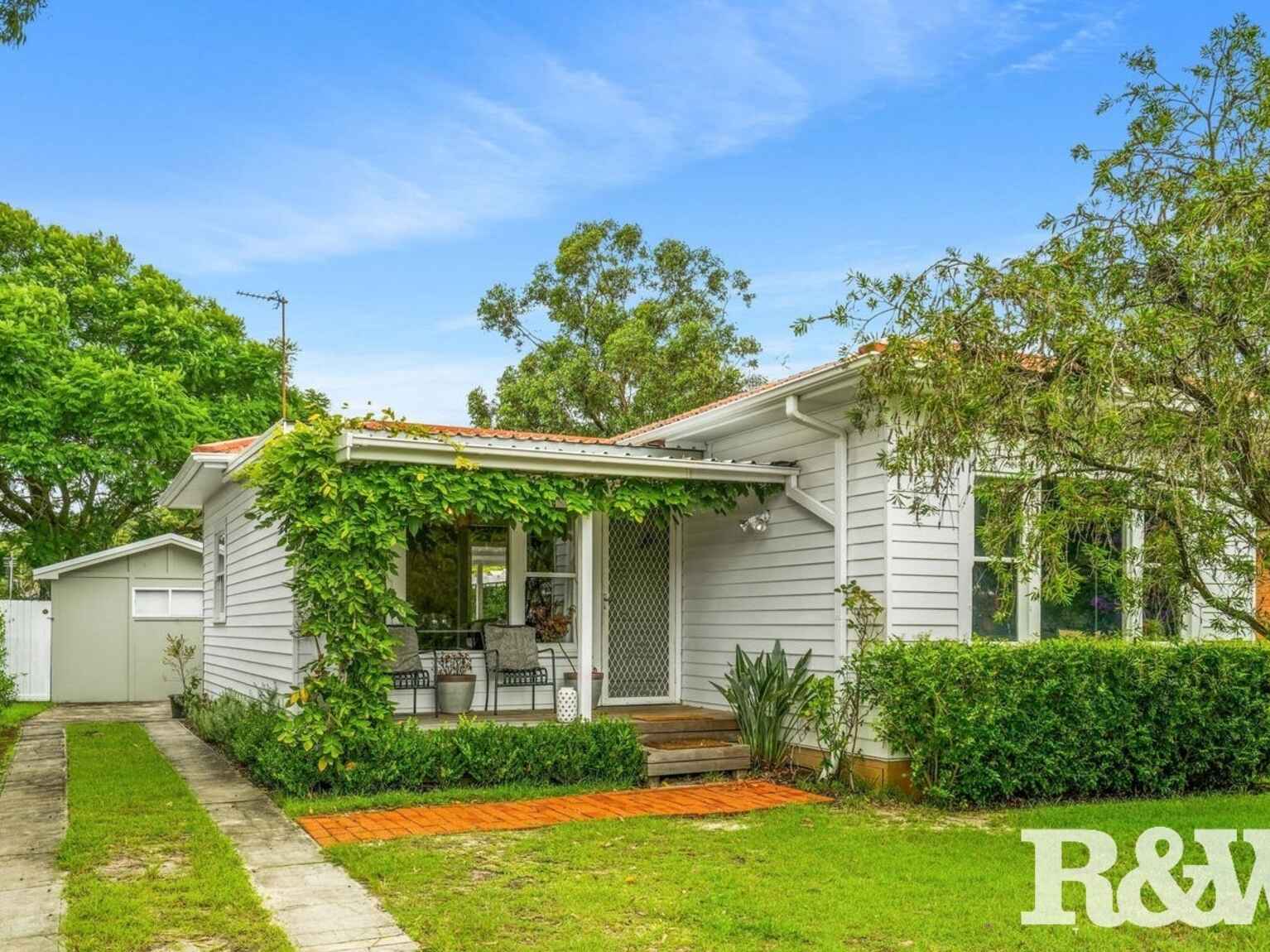 34 Carrington Avenue Woy Woy