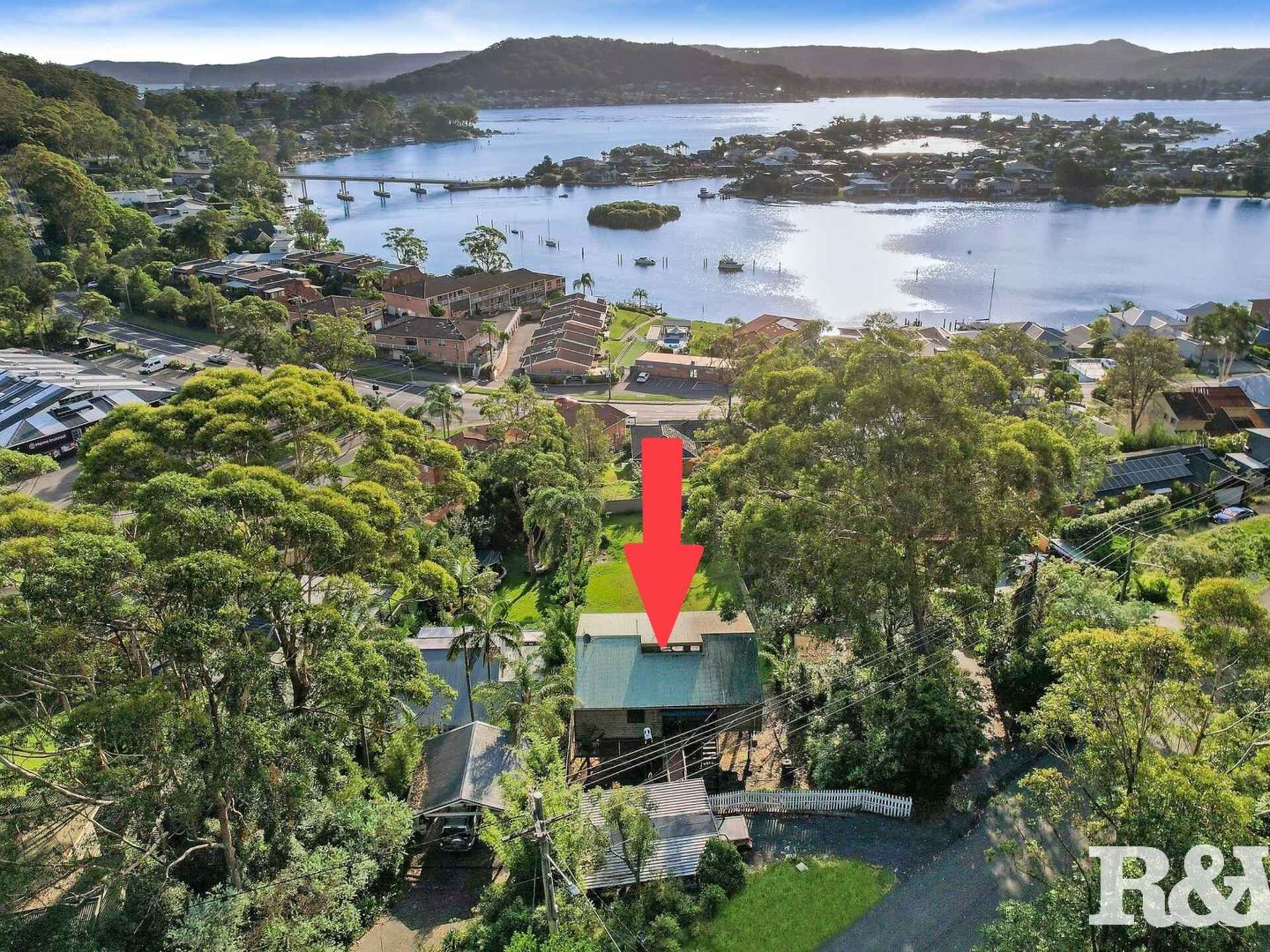 52 Yugari Crescent Daleys Point