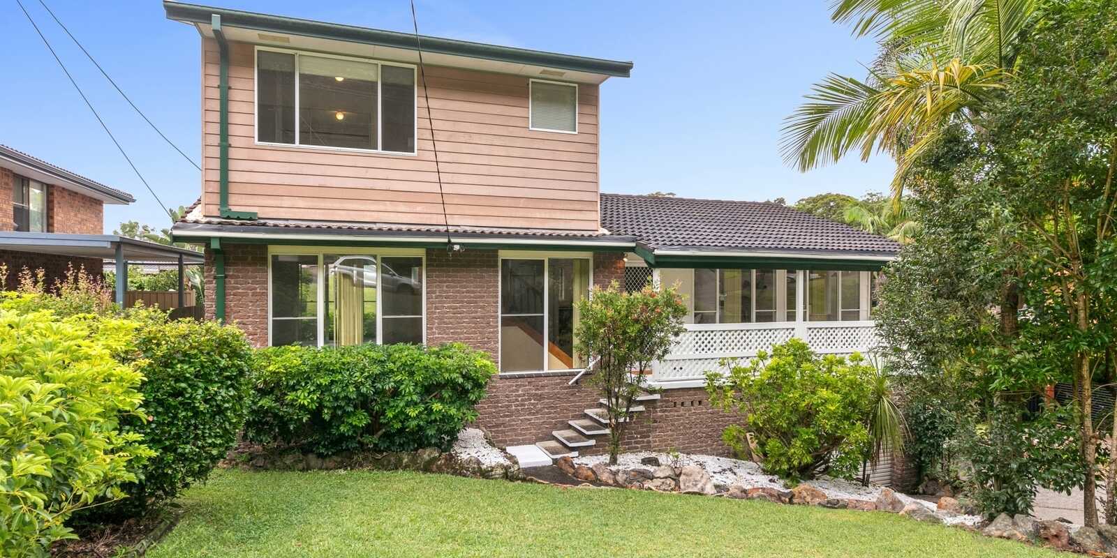 52 Wendy Drive Point Clare 52 Wendy Drive Point Clare