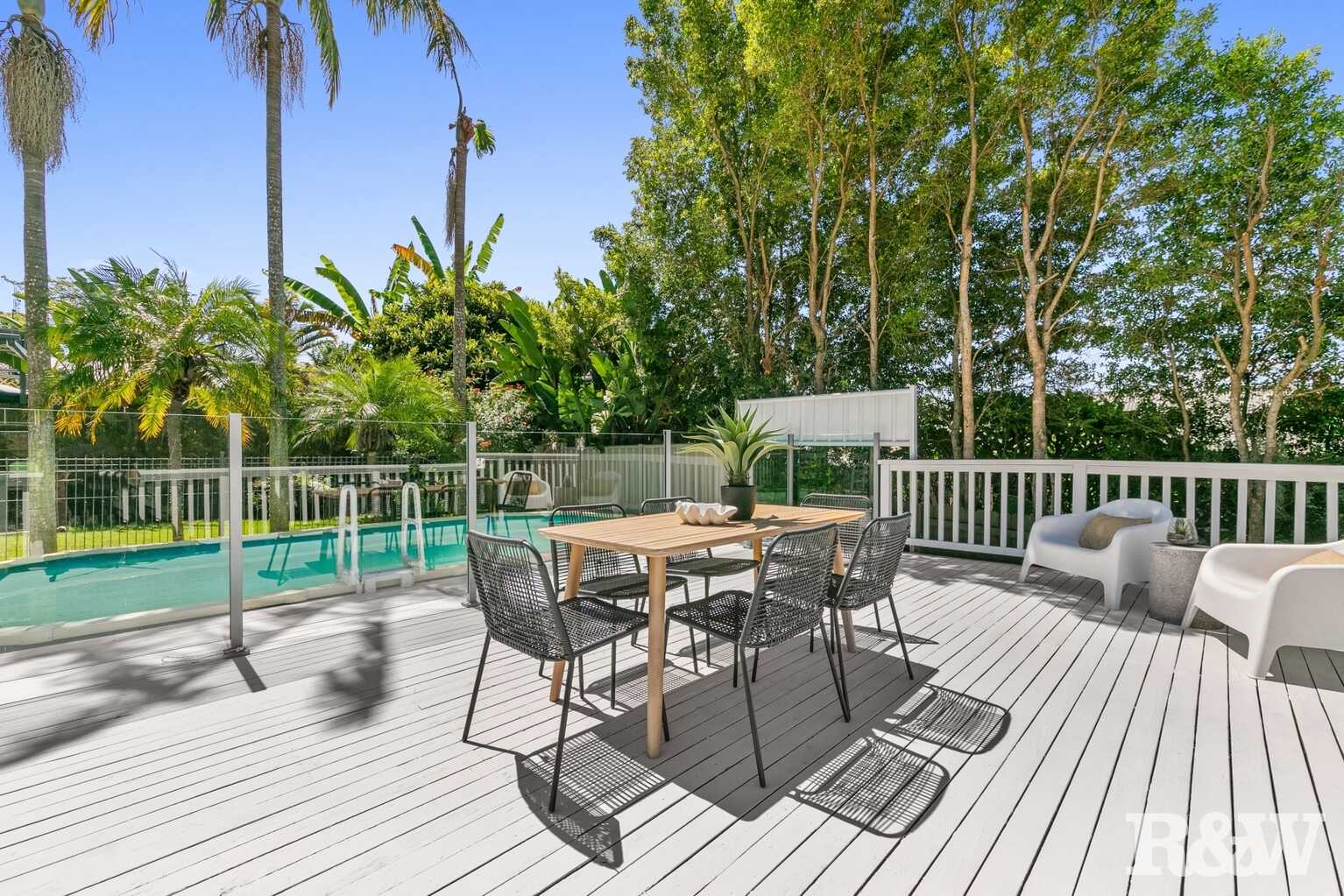 52 Wendy Drive Point Clare 52 Wendy Drive Point Clare
