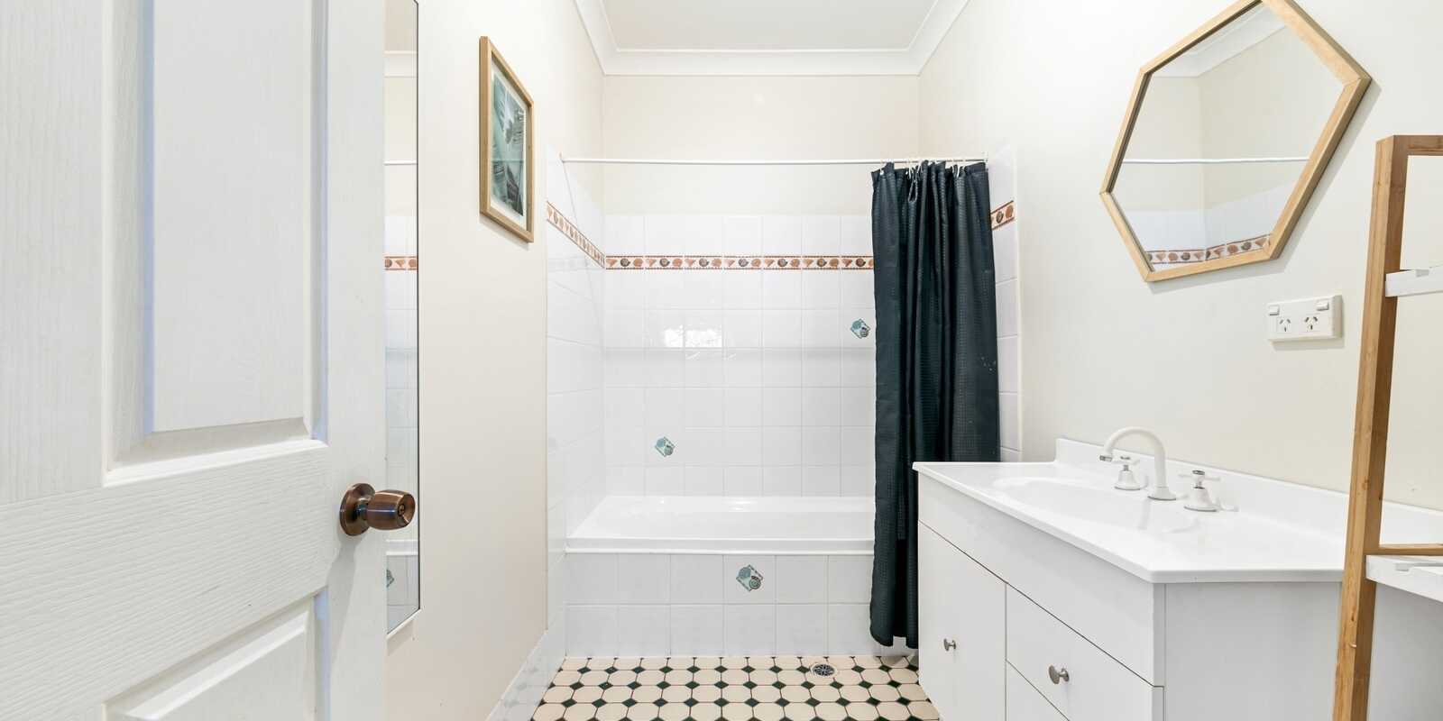 24 Alexandra Street Umina Beach 24 Alexandra Street Umina Beach
