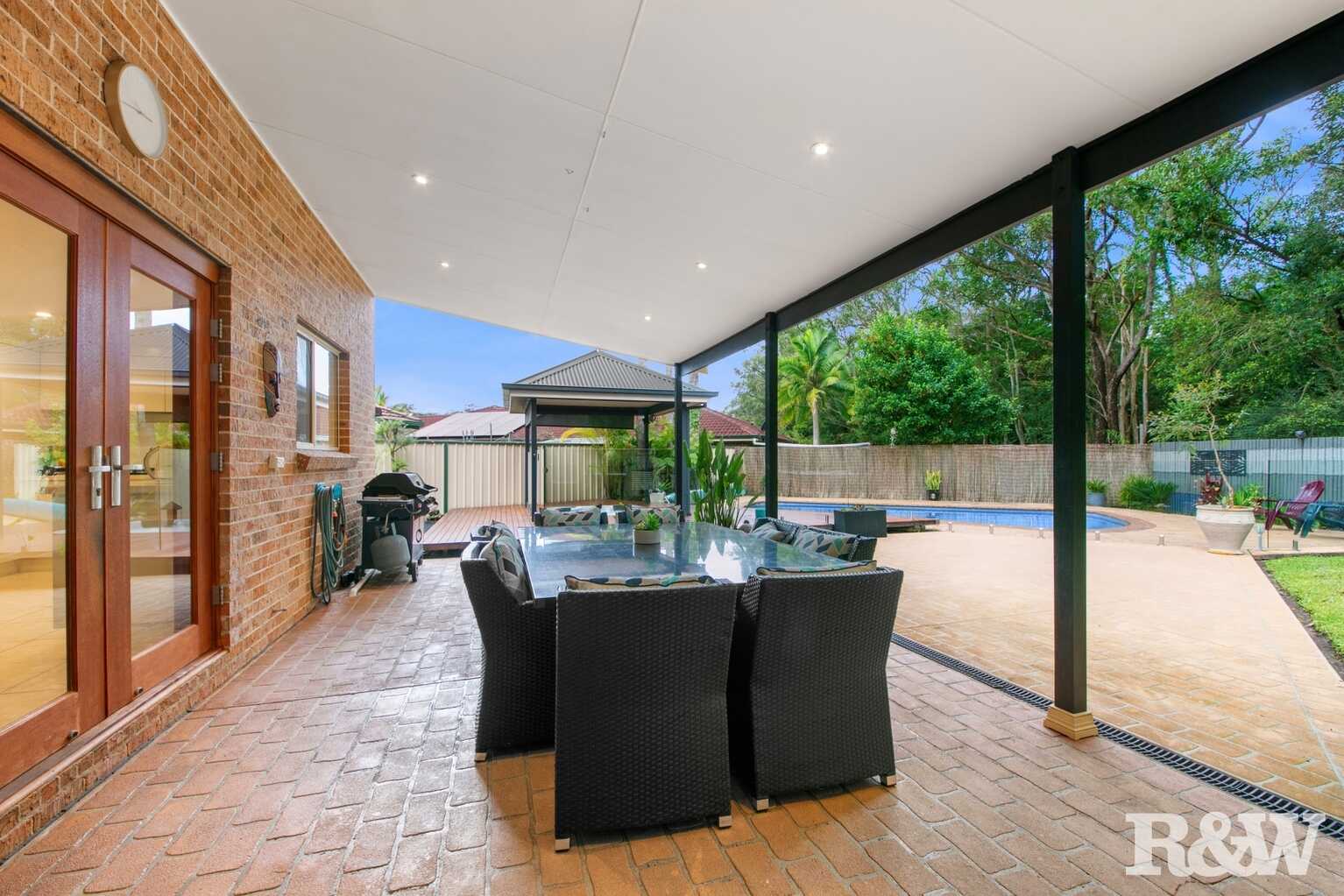 4 Mckellar Close Point Clare 4 Mckellar Close Point Clare