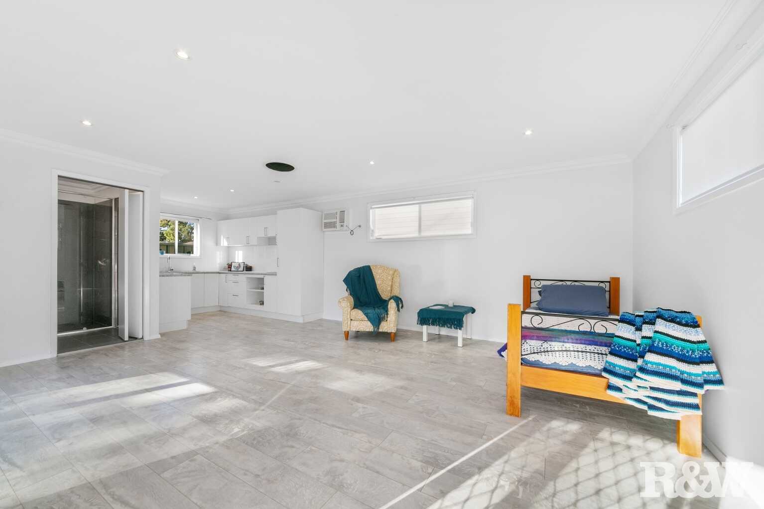 73 Hobart Avenue Umina Beach 73 Hobart Avenue Umina Beach