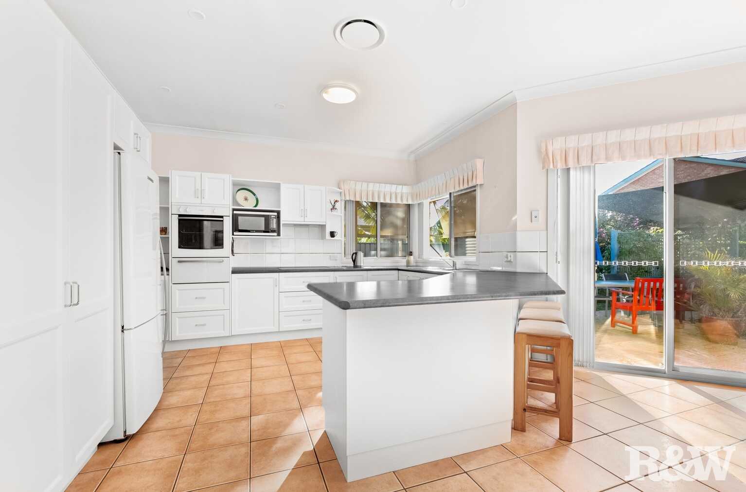 16 Rickard Street Umina Beach 16 Rickard Street Umina Beach