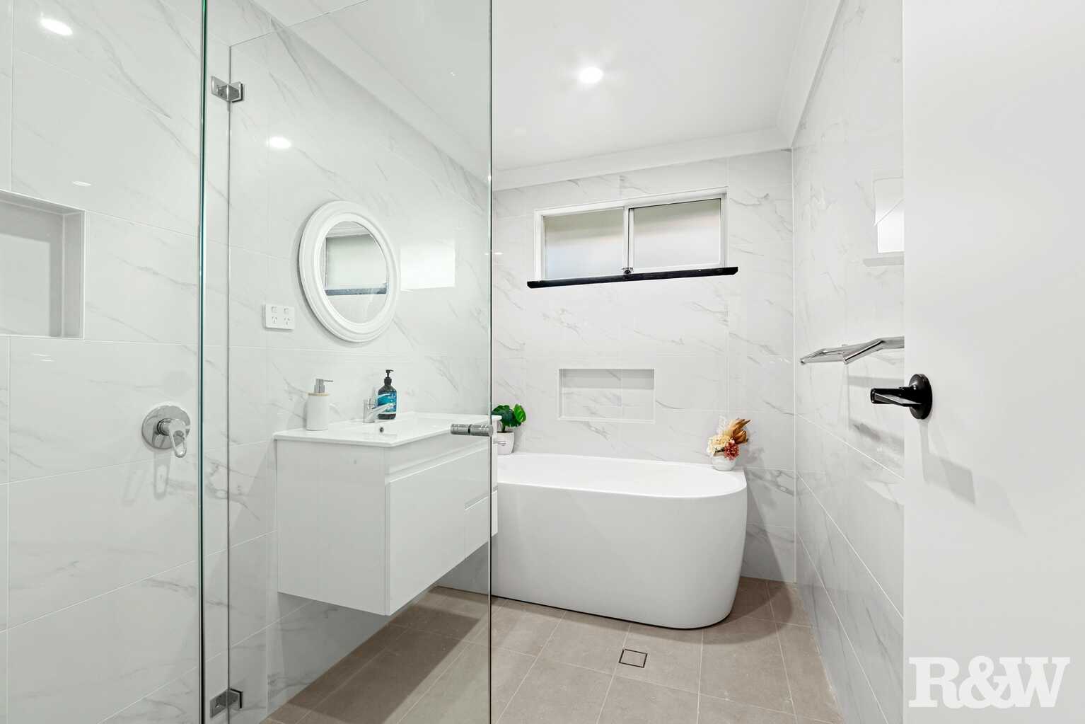 2/98 Springwood Street Ettalong Beach 2/98 Springwood Street Ettalong Beach