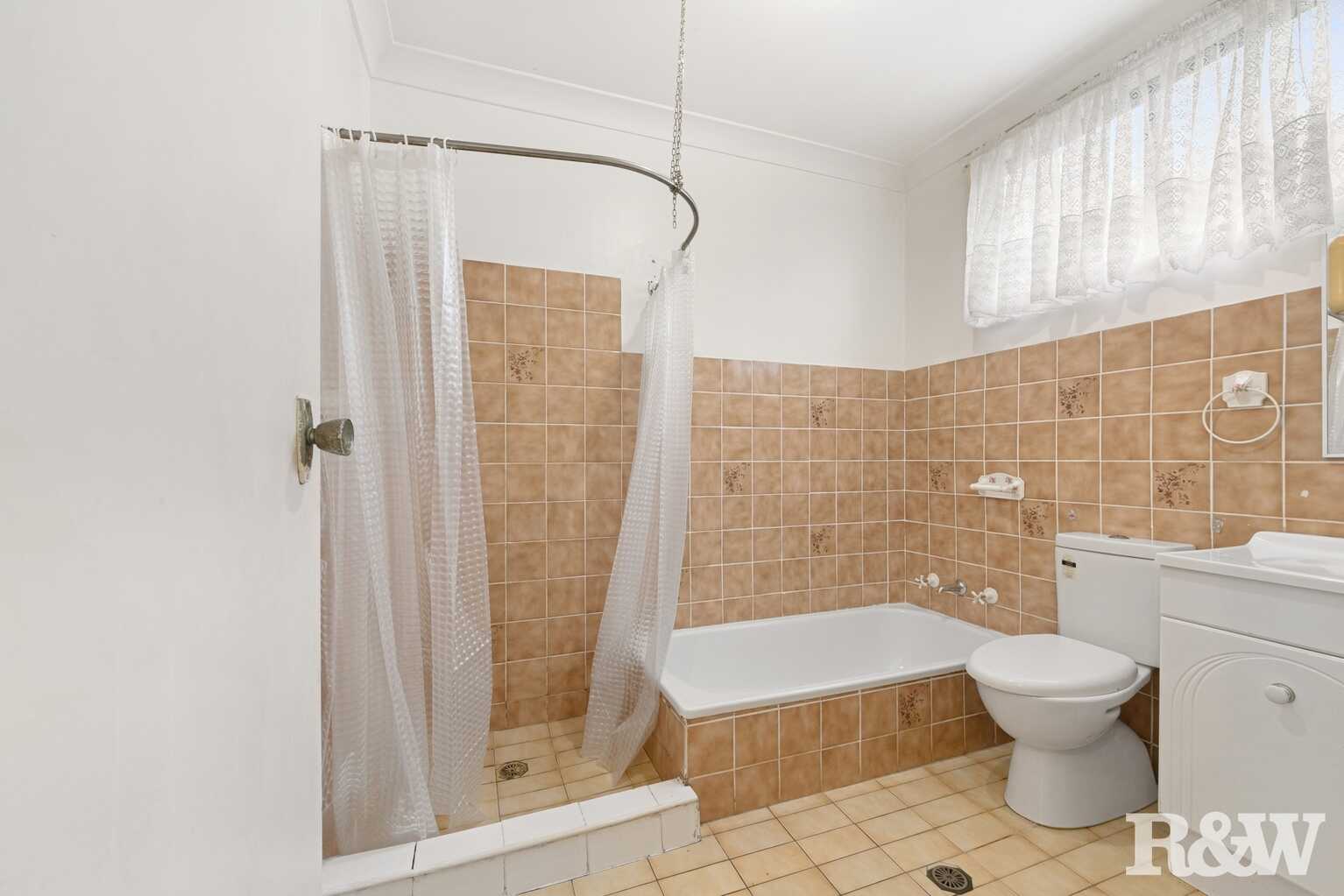 28 Coolabah Street Ettalong Beach 28 Coolabah Street Ettalong Beach