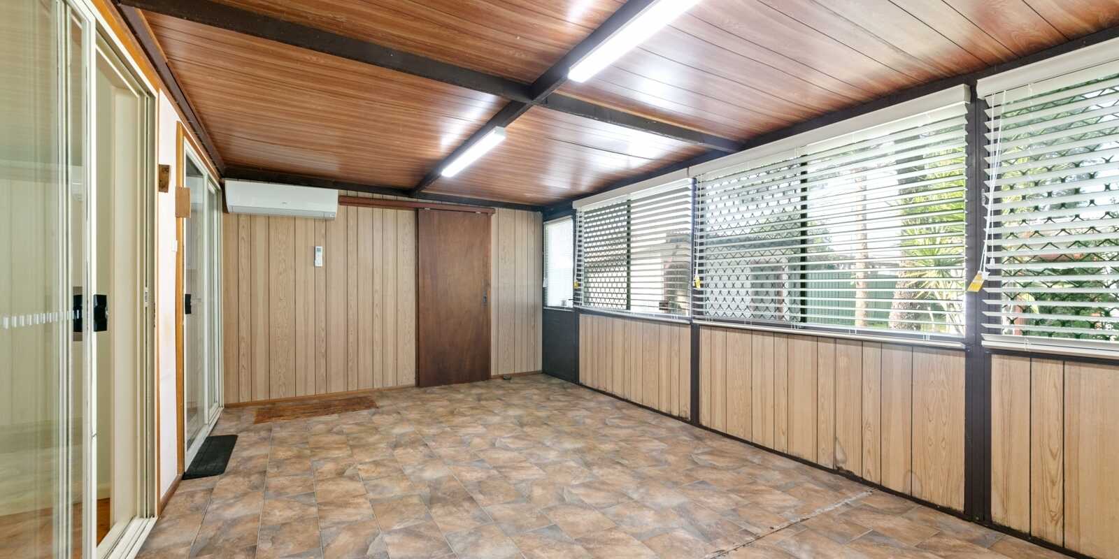 34 Lone Pine Avenue Umina Beach 34 Lone Pine Avenue Umina Beach
