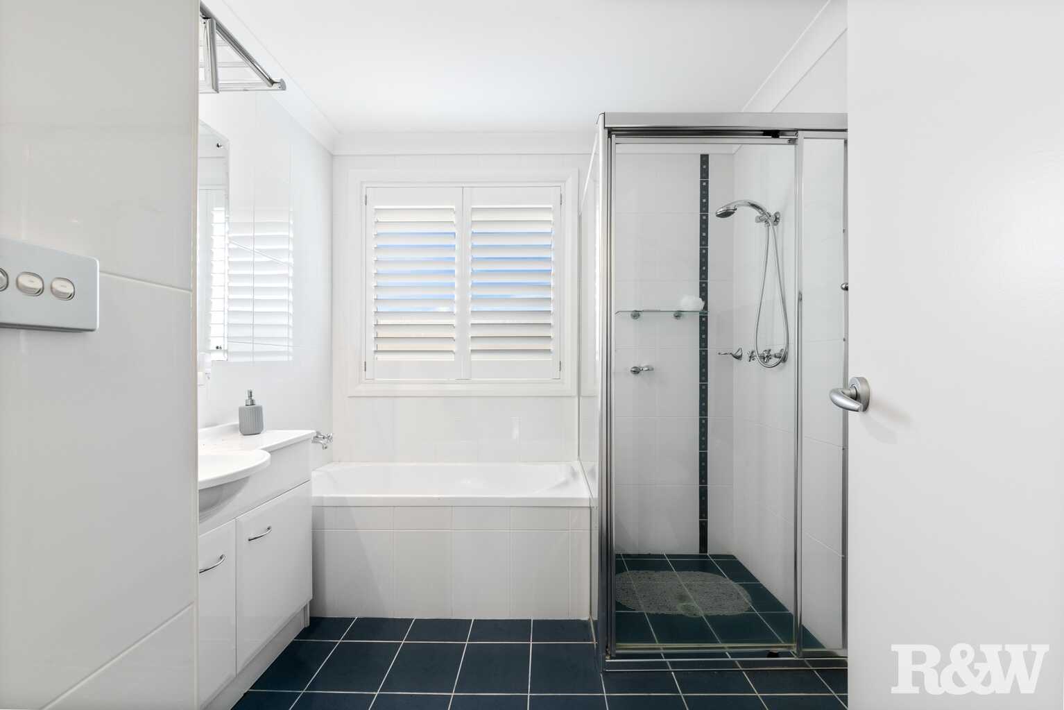 4/6 Wallaby Street Blackwall 4/6 Wallaby Street Blackwall