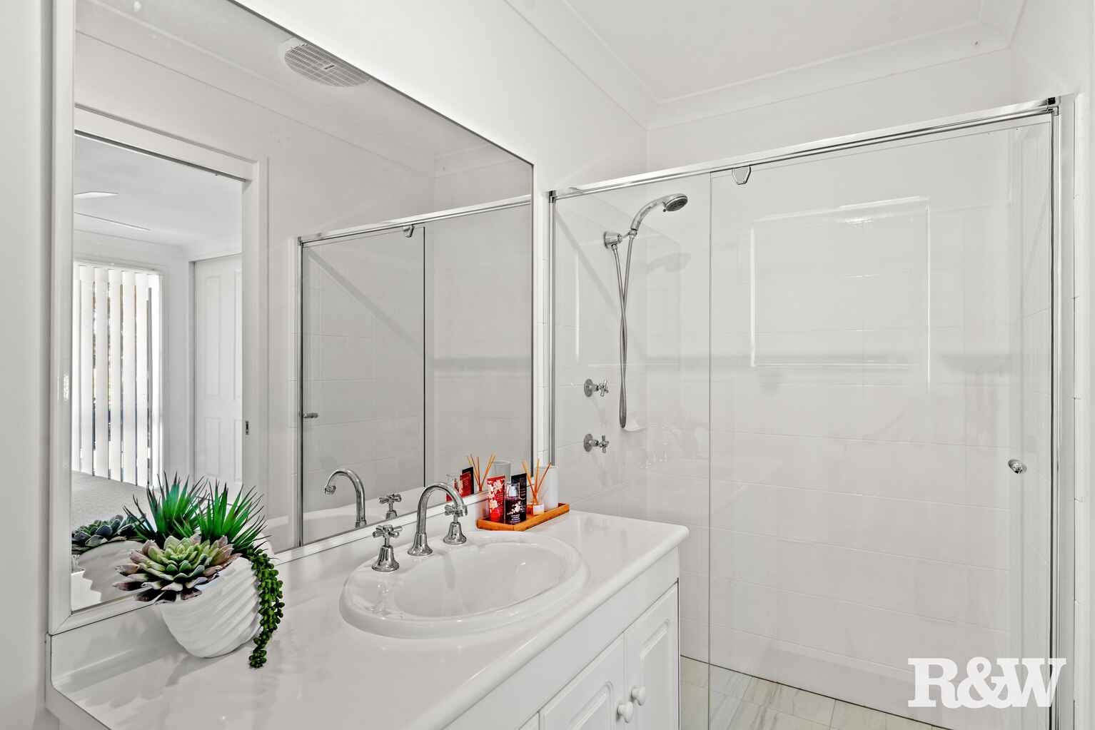 11 Heritage Close Umina Beach 11 Heritage Close Umina Beach