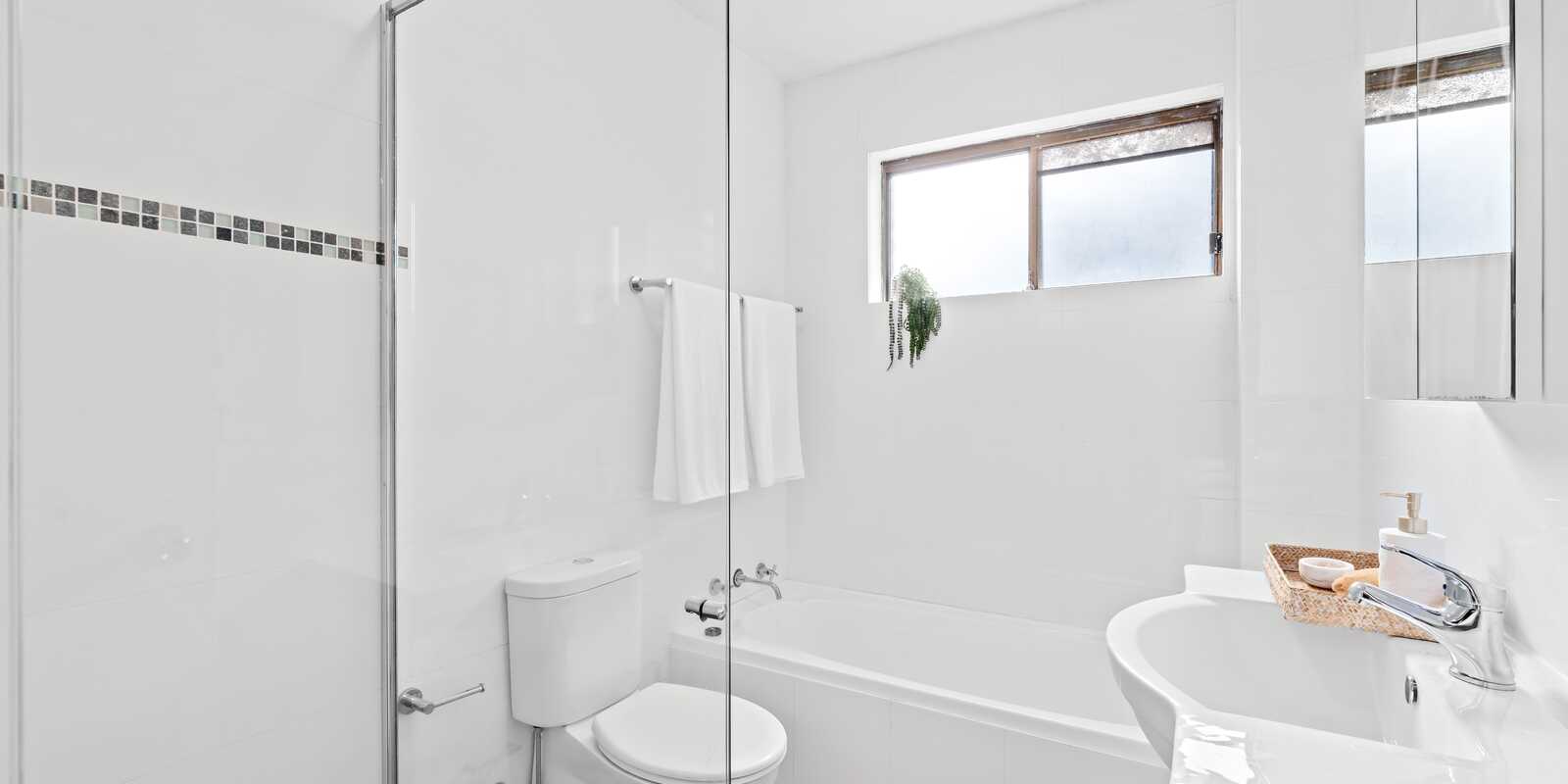 2/84-86 Henry Parry Drive Gosford