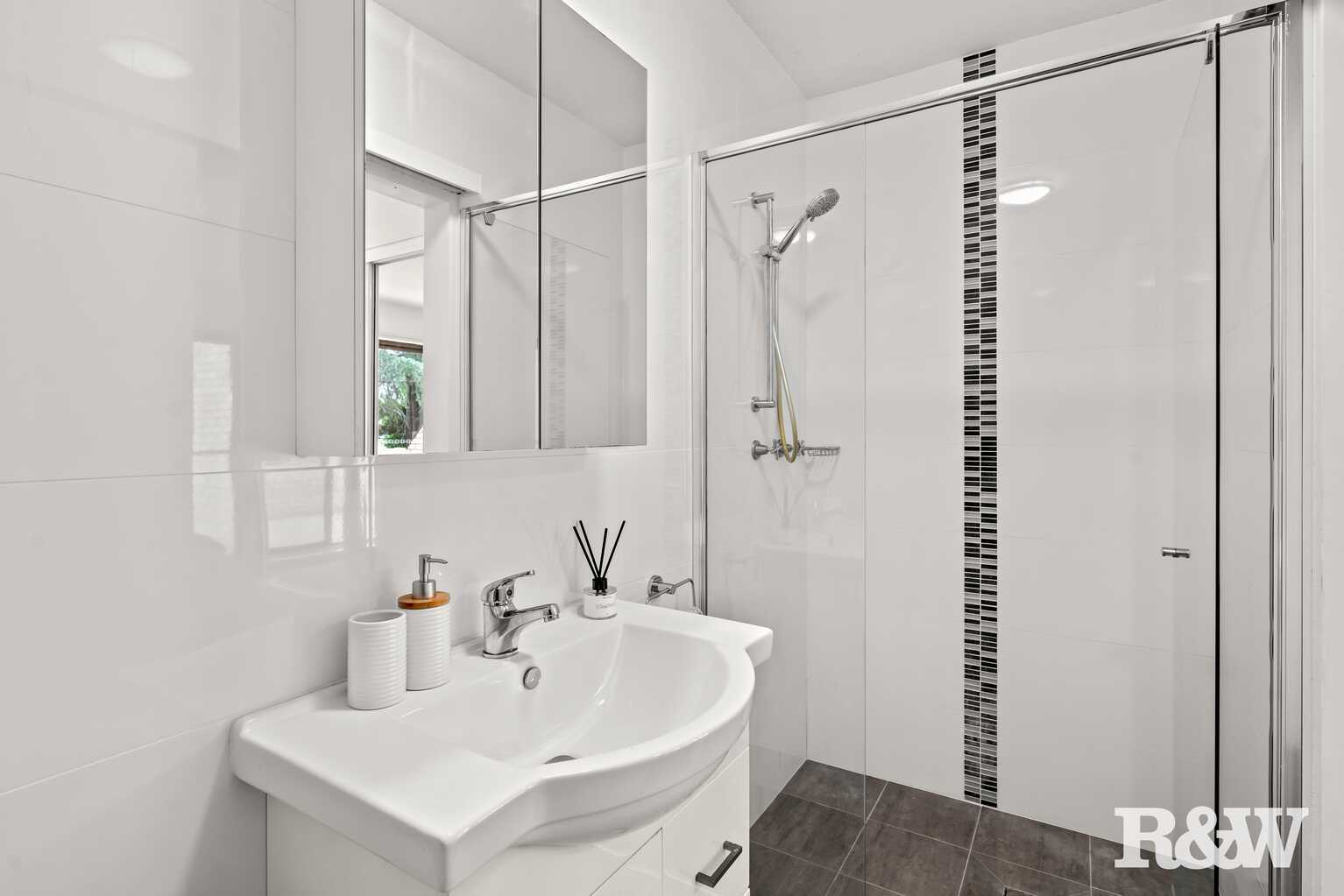 2/84-86 Henry Parry Drive Gosford