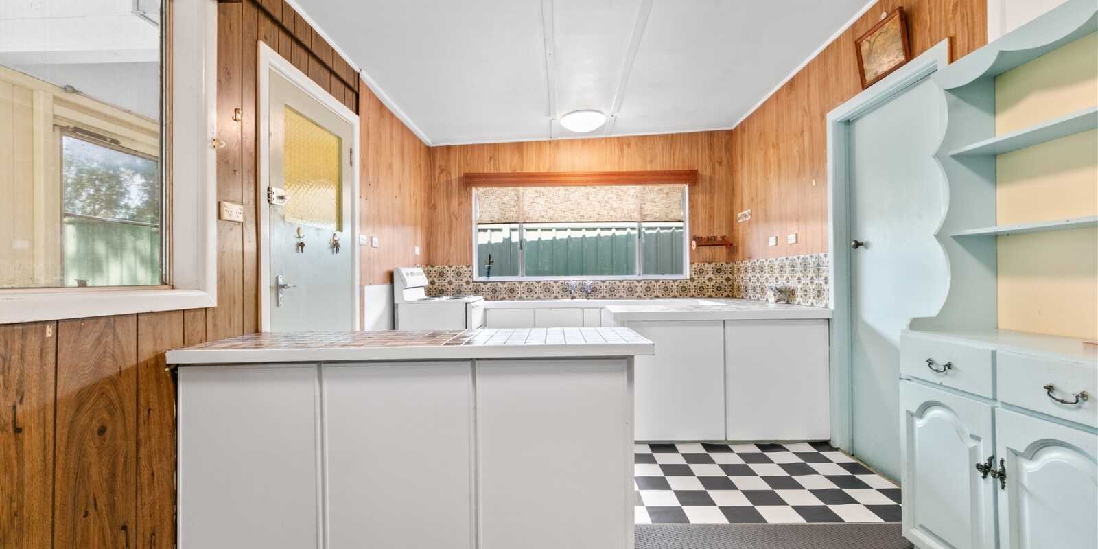 32 Collareen Street Ettalong Beach