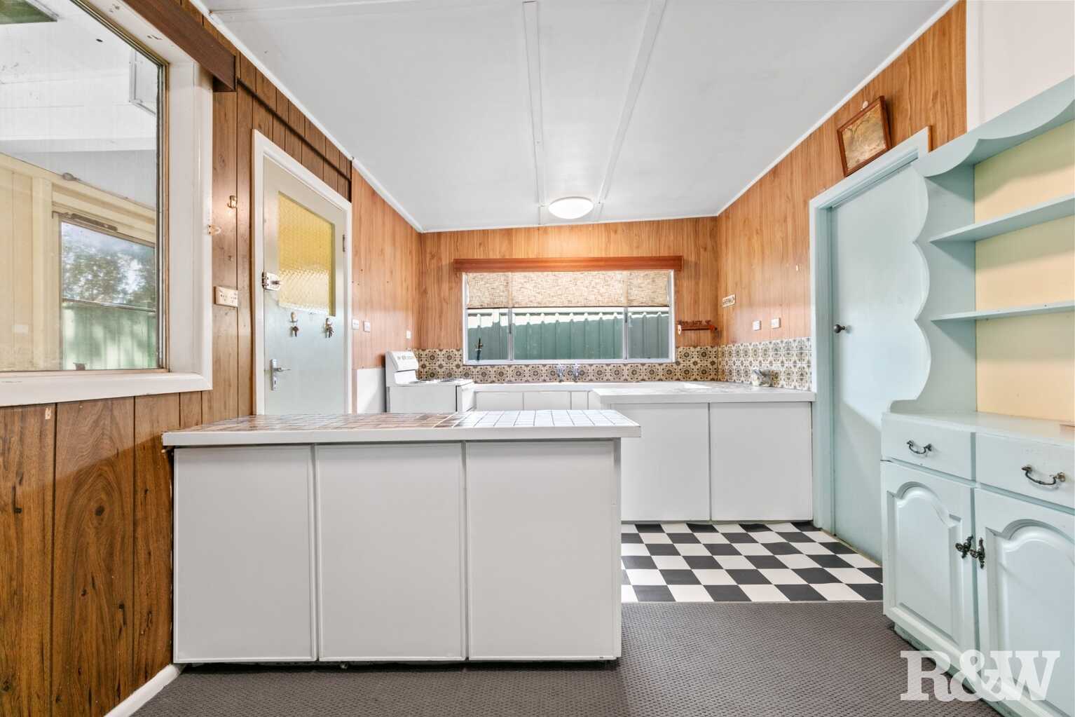 32 Collareen Street Ettalong Beach