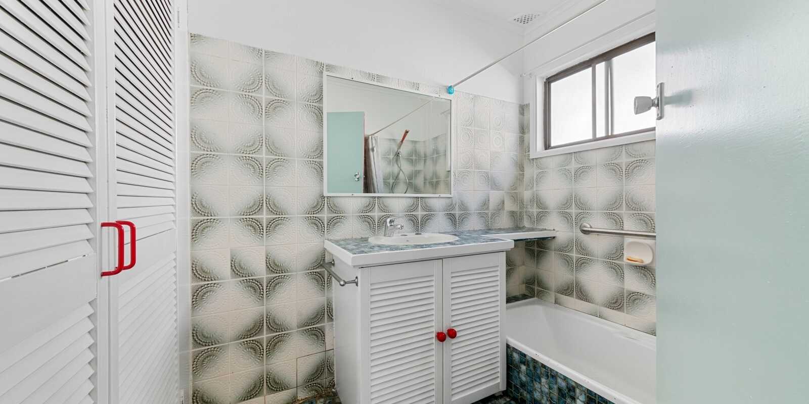 32 Collareen Street Ettalong Beach