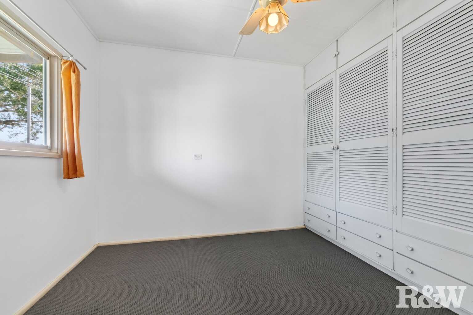 32 Collareen Street Ettalong Beach