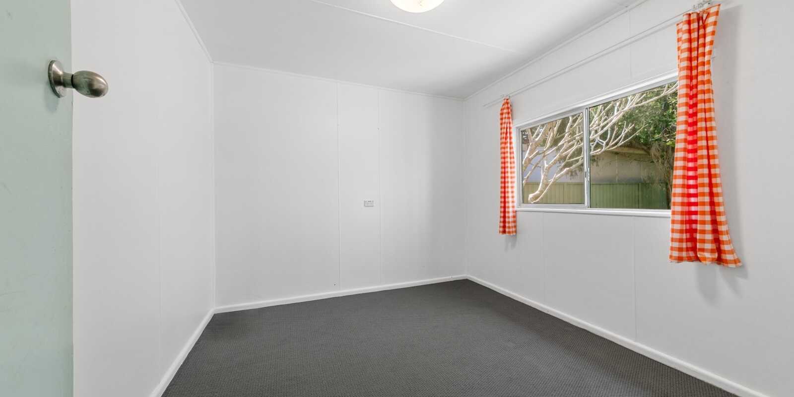 32 Collareen Street Ettalong Beach