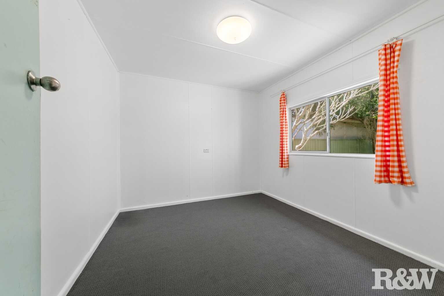 32 Collareen Street Ettalong Beach