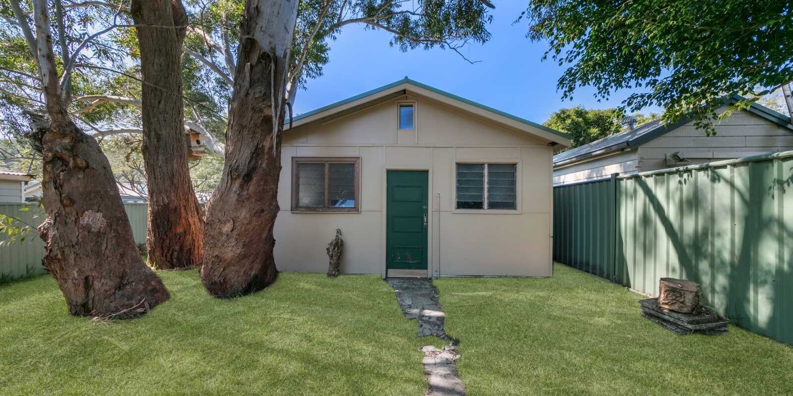 32 Collareen Street Ettalong Beach