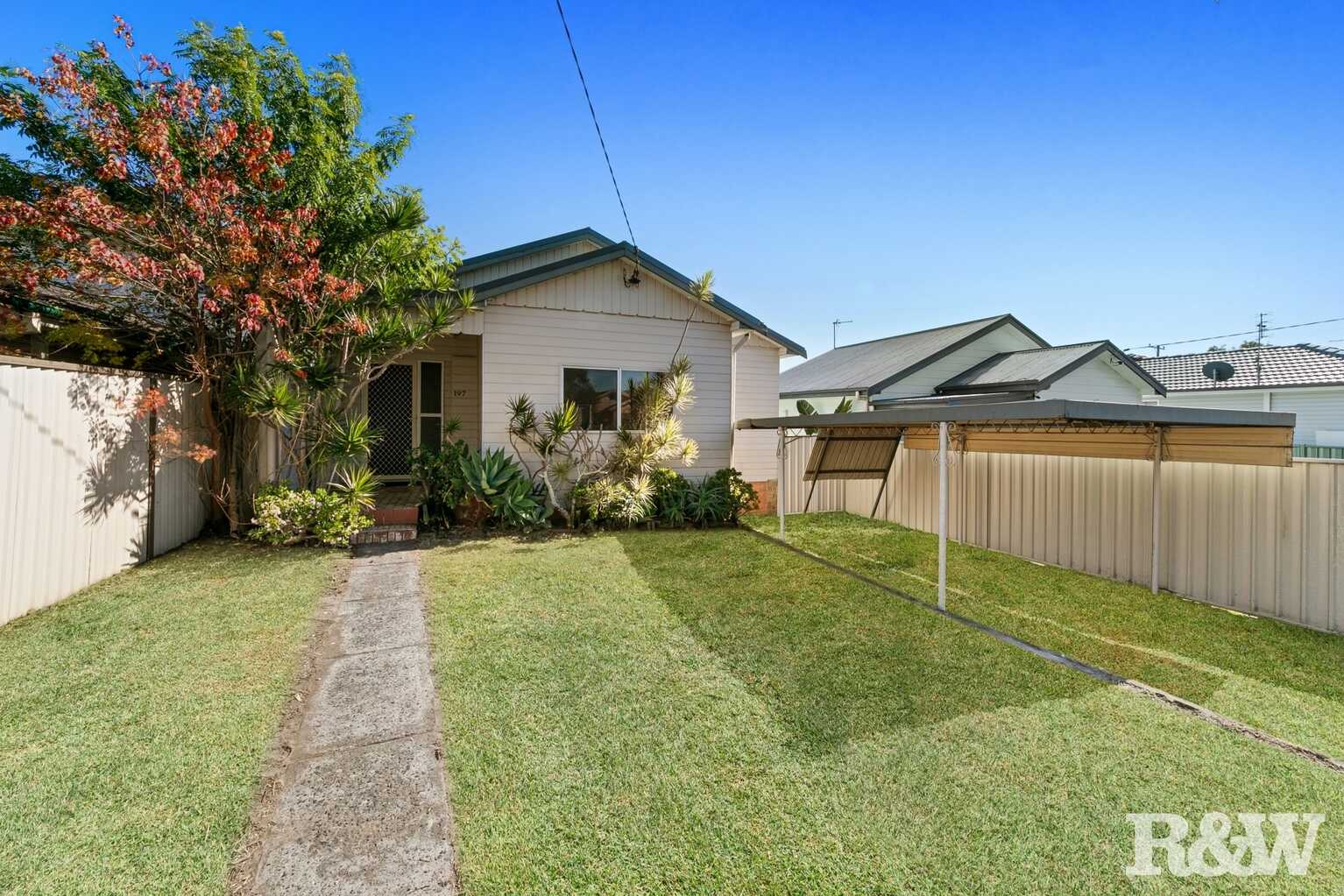 197 Trafalgar Avenue Umina Beach 197 Trafalgar Avenue Umina Beach