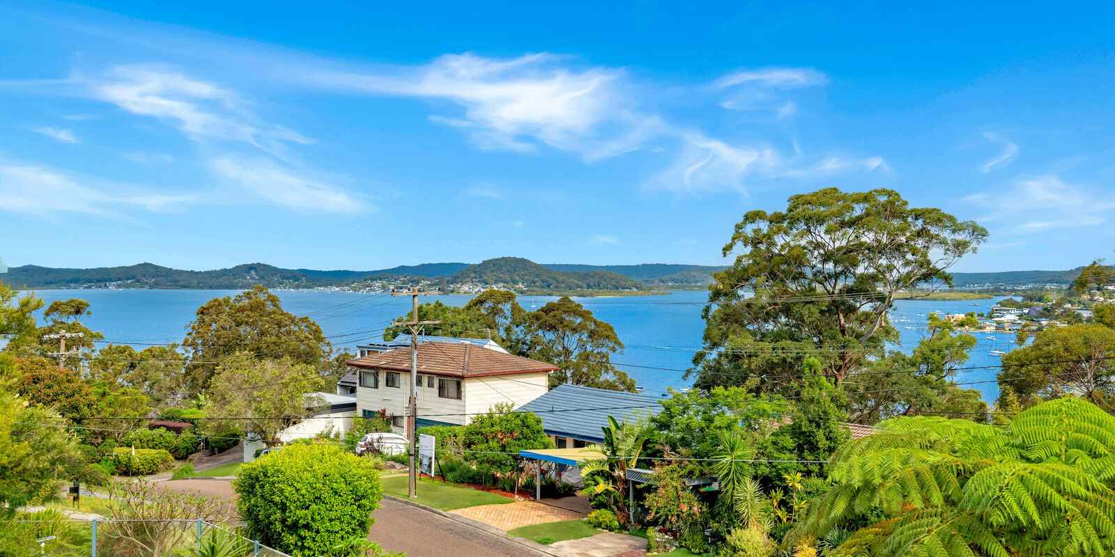 40 Sandstone Crescent Tascott 40 Sandstone Crescent Tascott