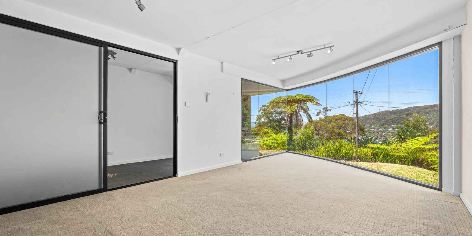 40 Sandstone Crescent Tascott 40 Sandstone Crescent Tascott