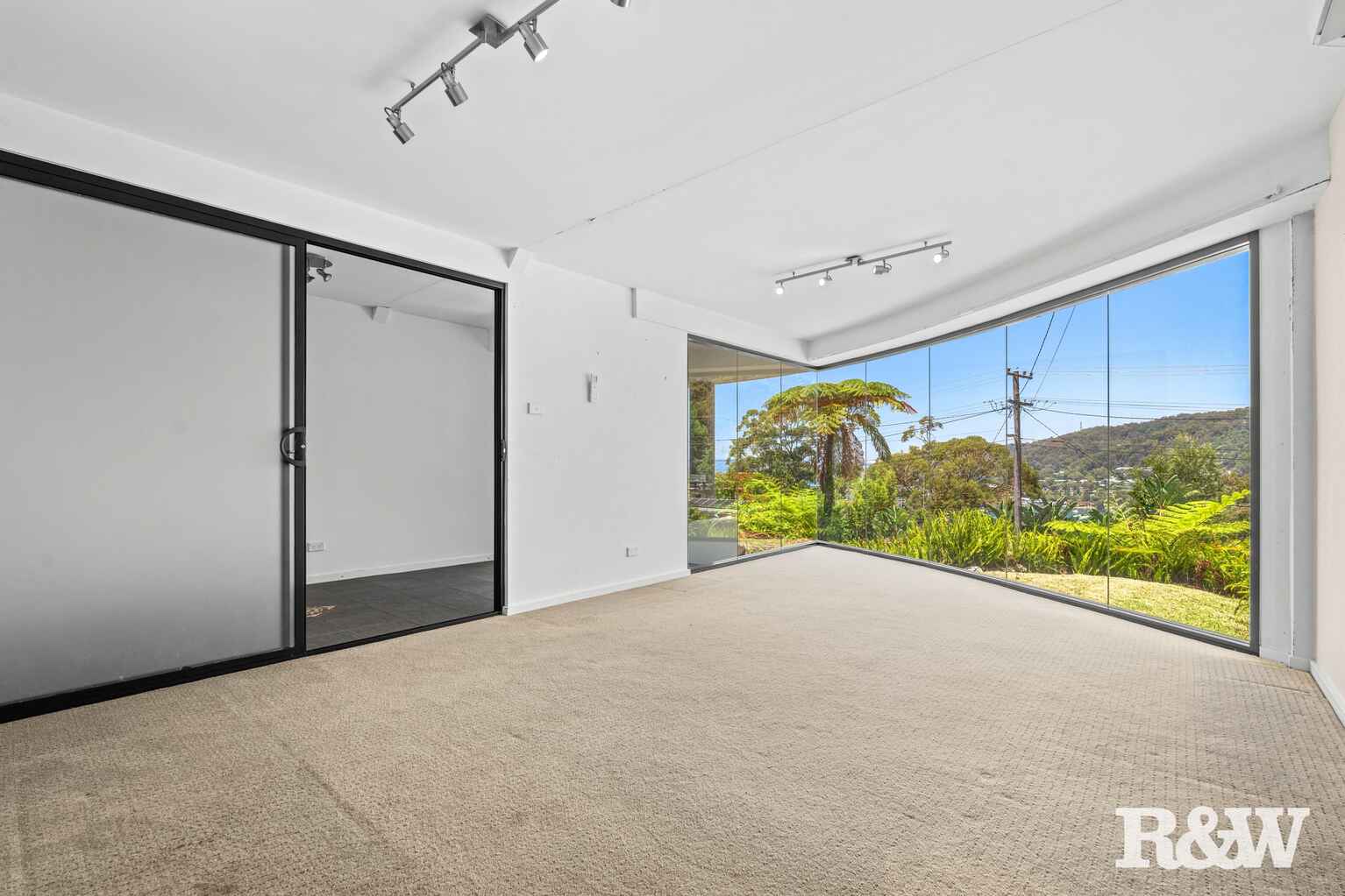 40 Sandstone Crescent Tascott