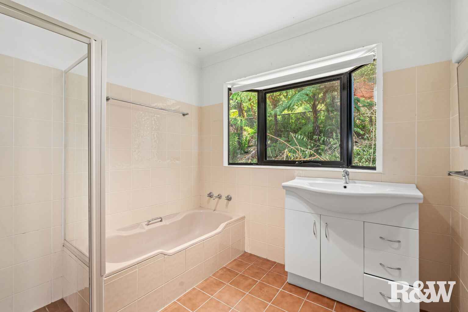 40 Sandstone Crescent Tascott