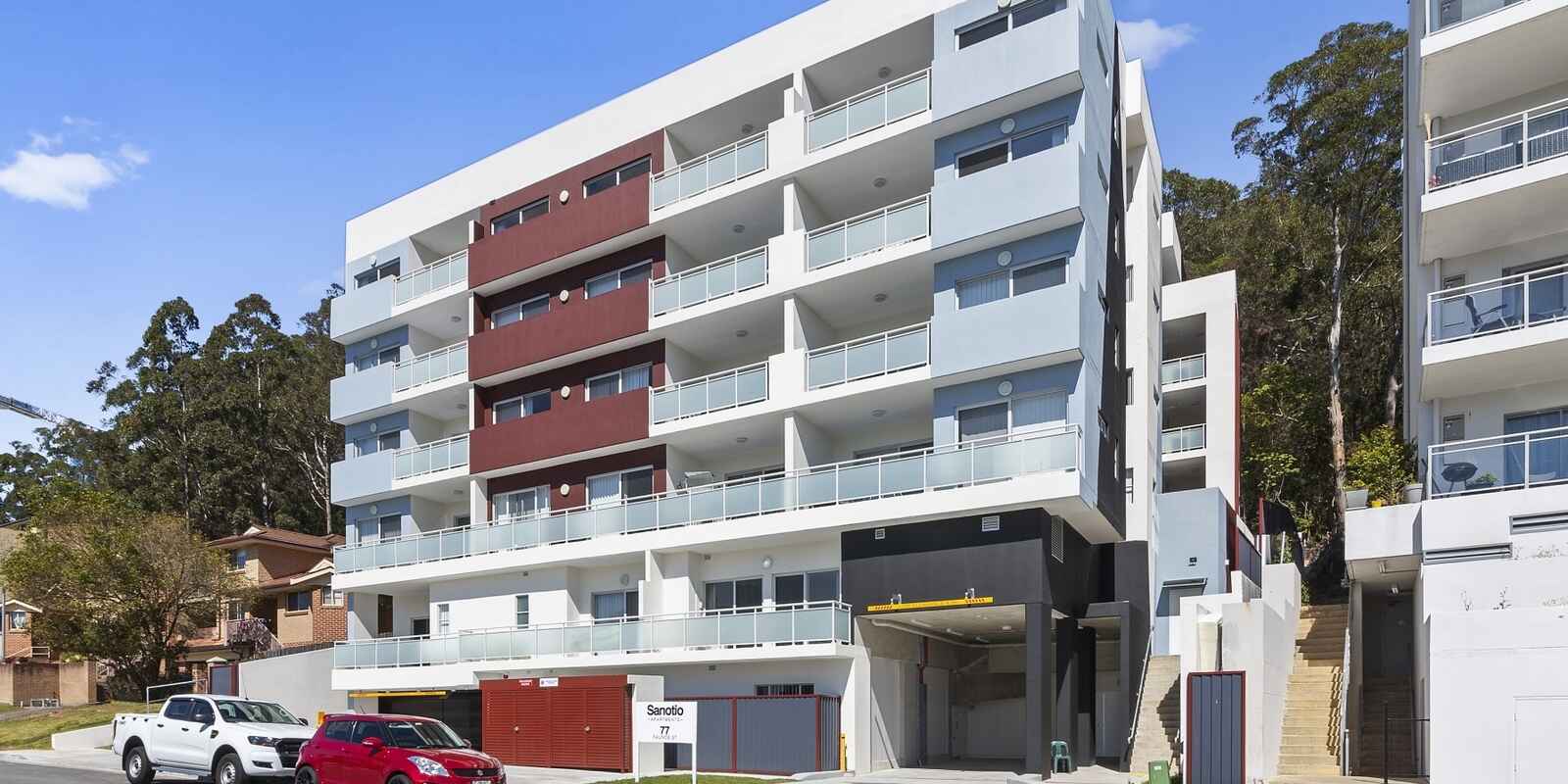 13/77 Faunce Street West Gosford