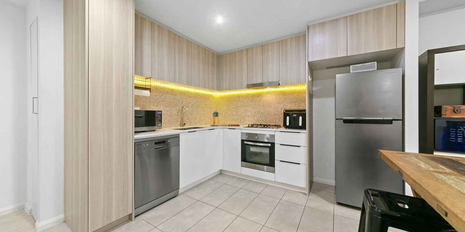 13/77 Faunce Street West Gosford