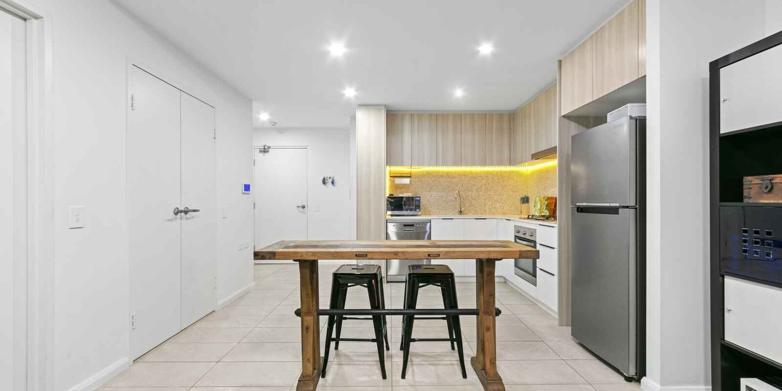 13/77 Faunce Street West Gosford