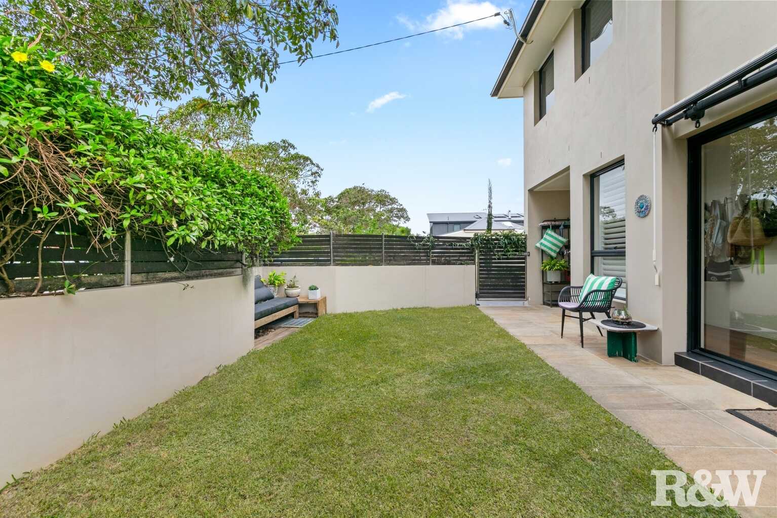 1/32 Beach Street Ettalong Beach