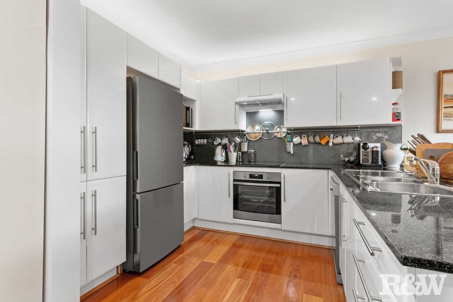 1/32 Beach Street Ettalong Beach