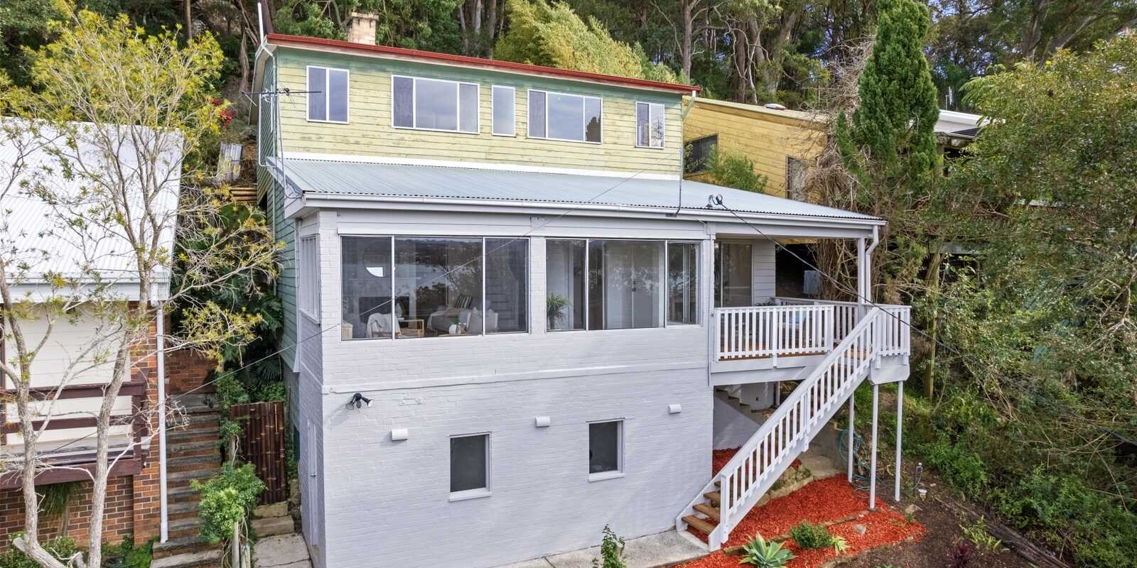23 Hughes Street Point Clare 23 Hughes Street Point Clare