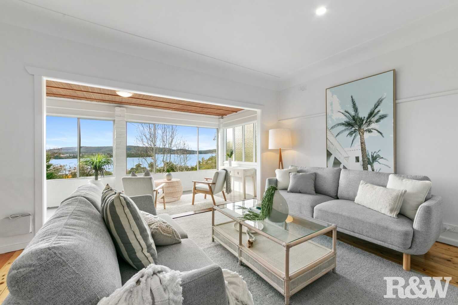 23 Hughes Street Point Clare 23 Hughes Street Point Clare