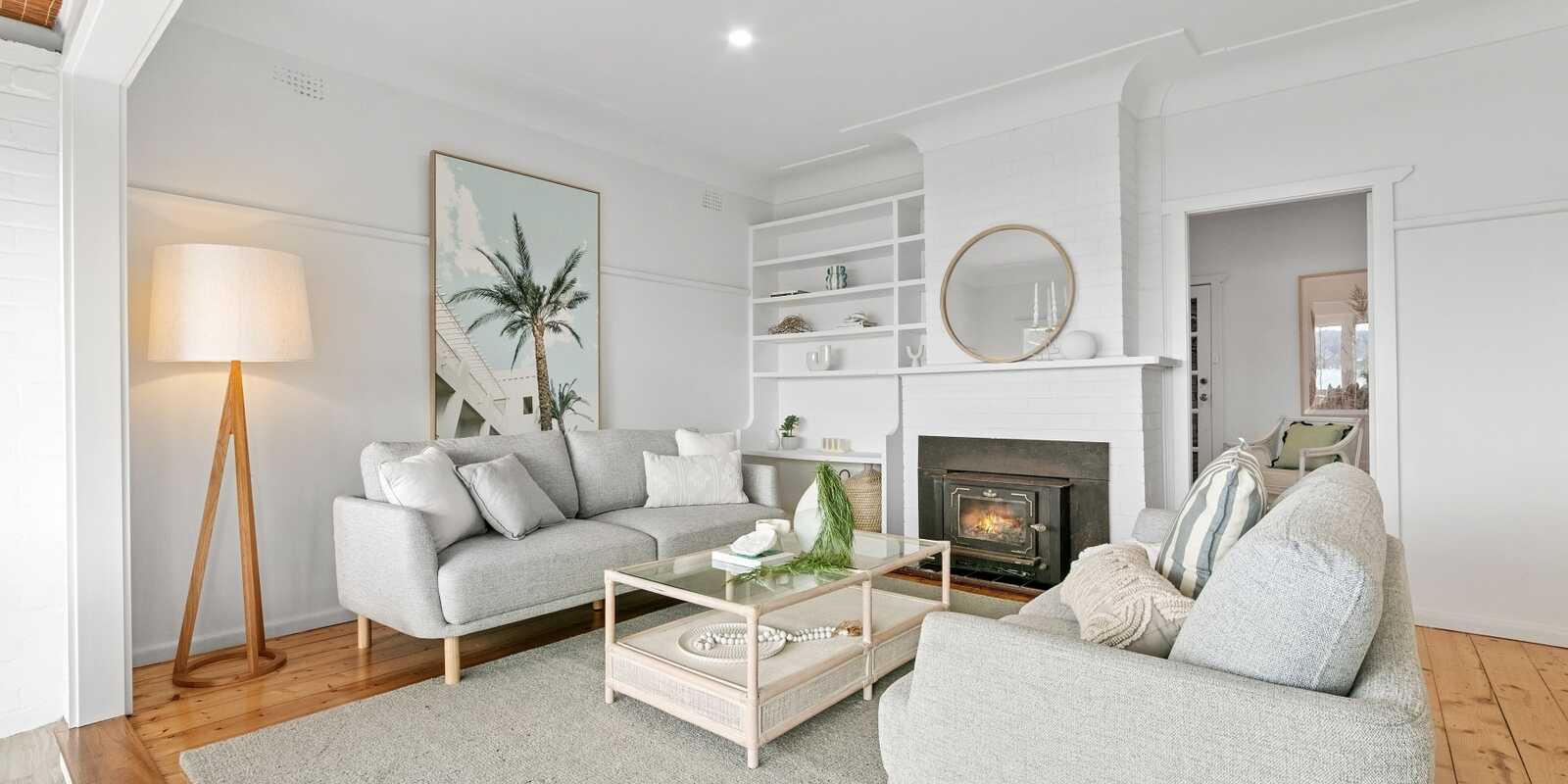 23 Hughes Street Point Clare 23 Hughes Street Point Clare