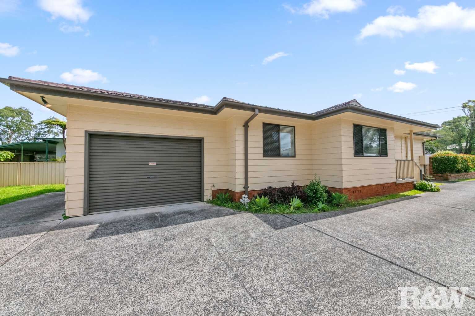 1/16 Greenfield Road Empire Bay 1/16 Greenfield Road Empire Bay
