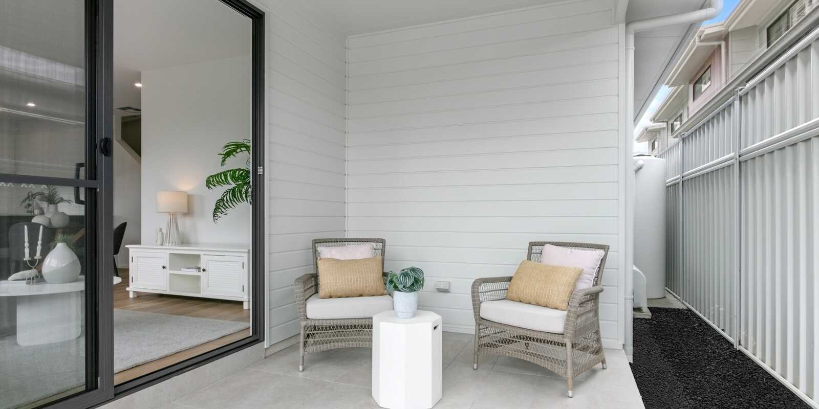 1/21 Warrah Street Ettalong Beach