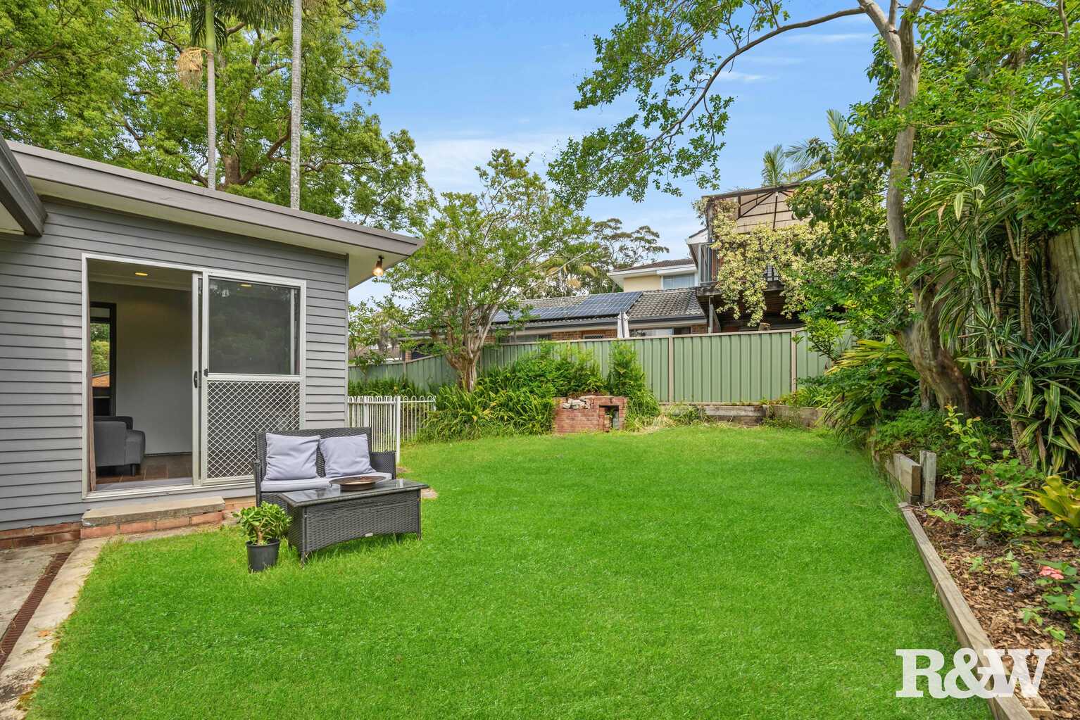 133 Brisbane Water Drive Point Clare