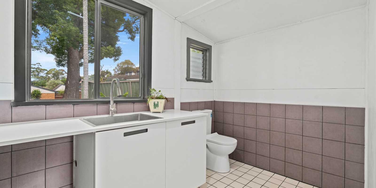 133 Brisbane Water Drive Point Clare