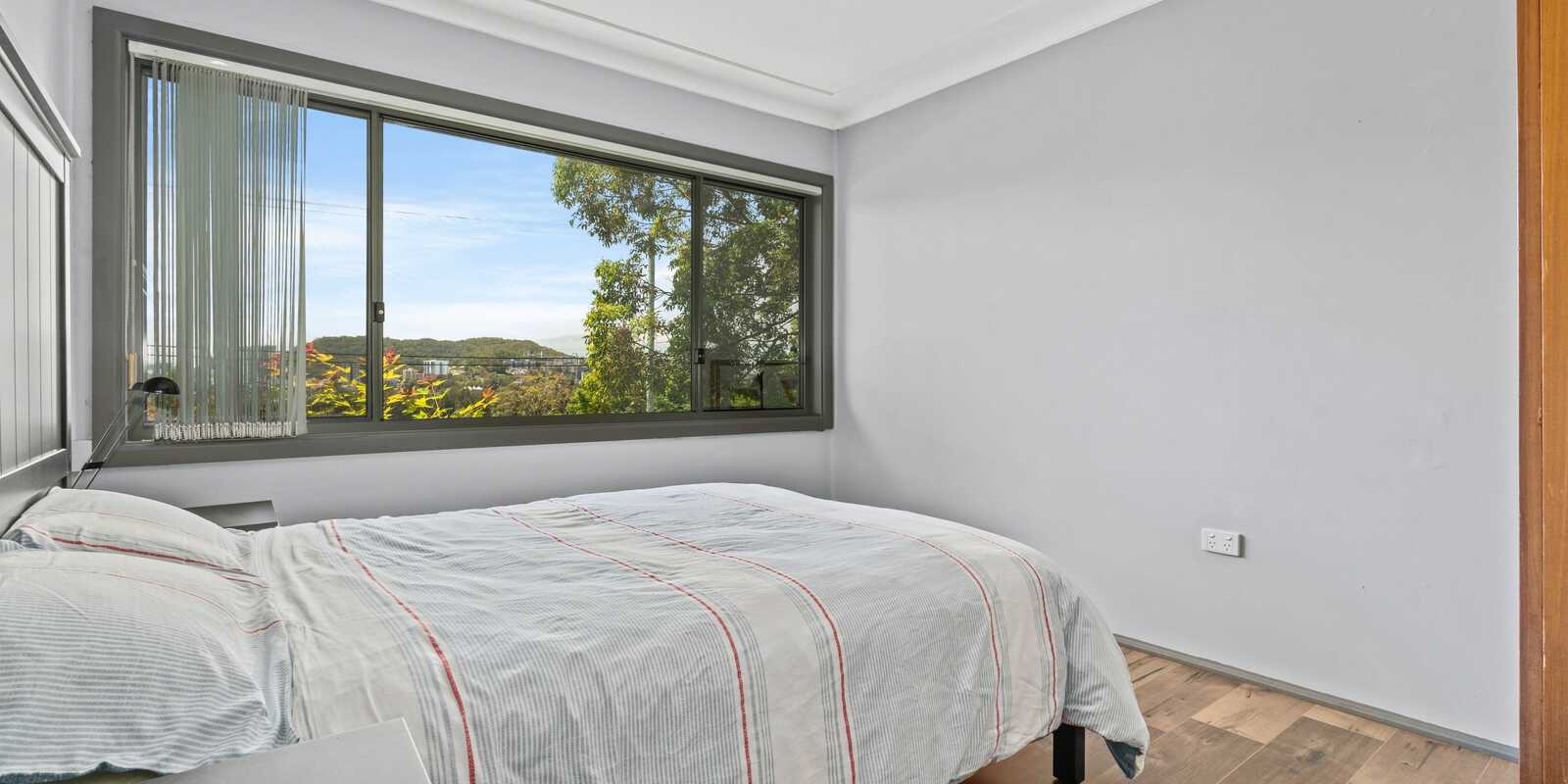 133 Brisbane Water Drive Point Clare