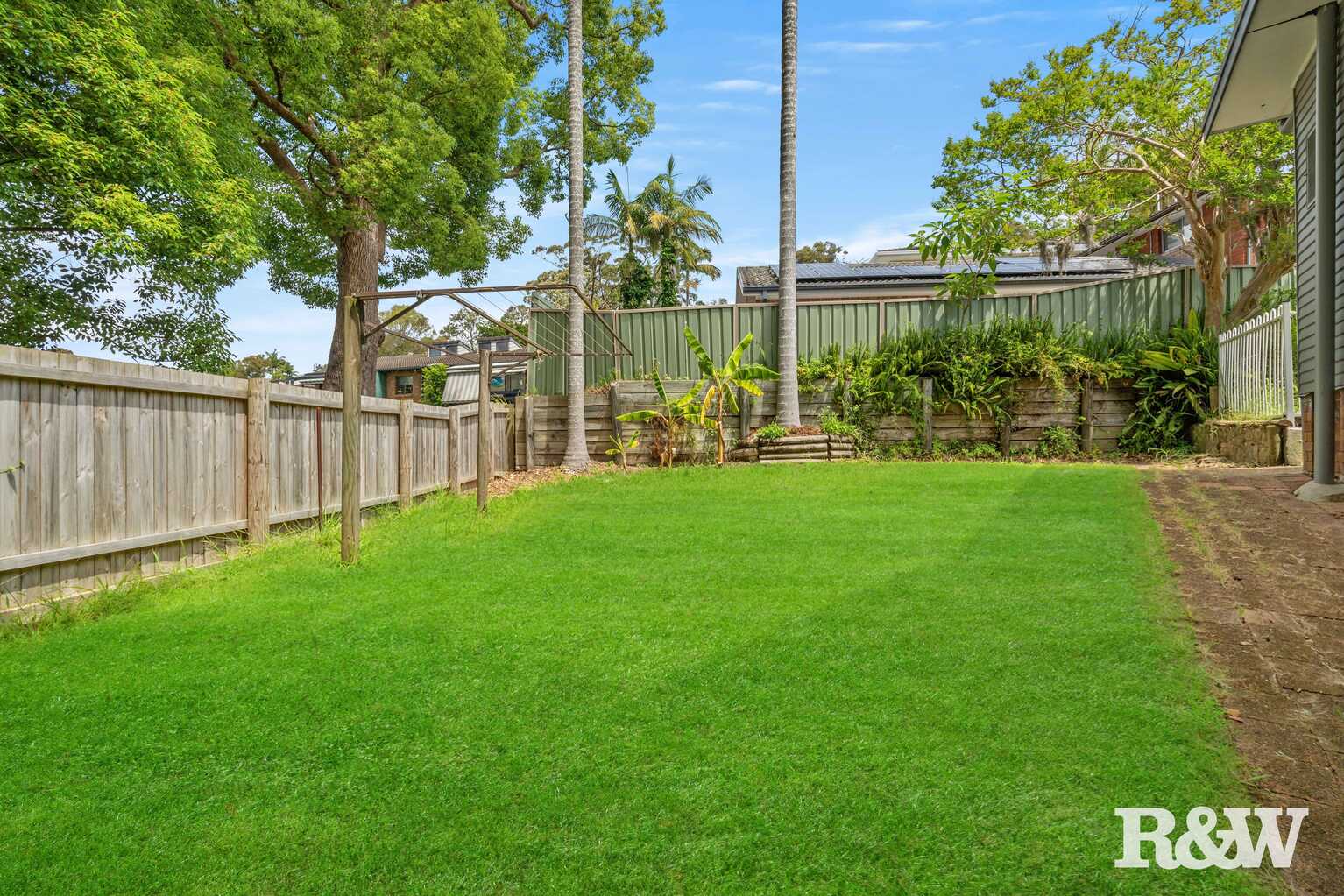 133 Brisbane Water Drive Point Clare