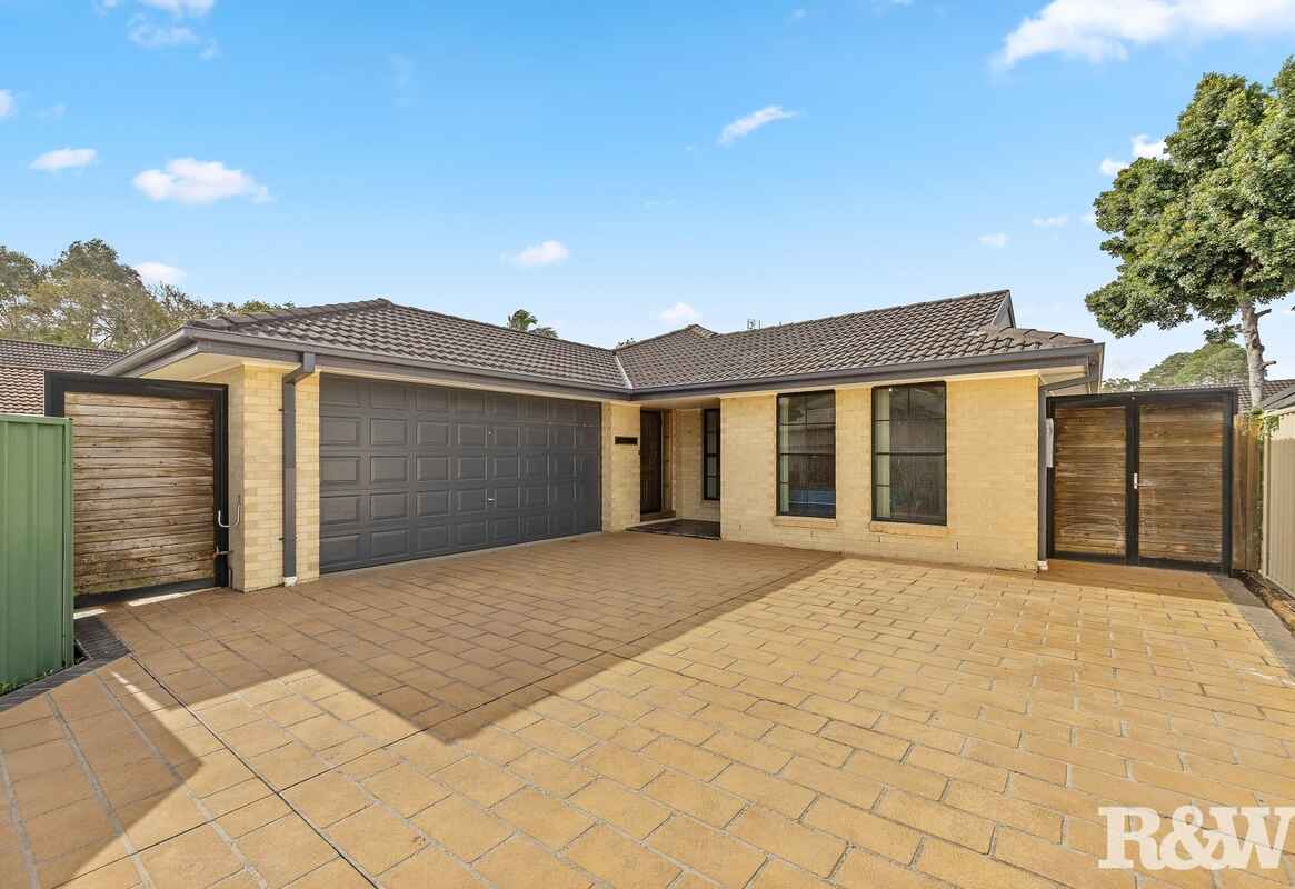 Spacious Master-Built Family Home in a Prime Central Location