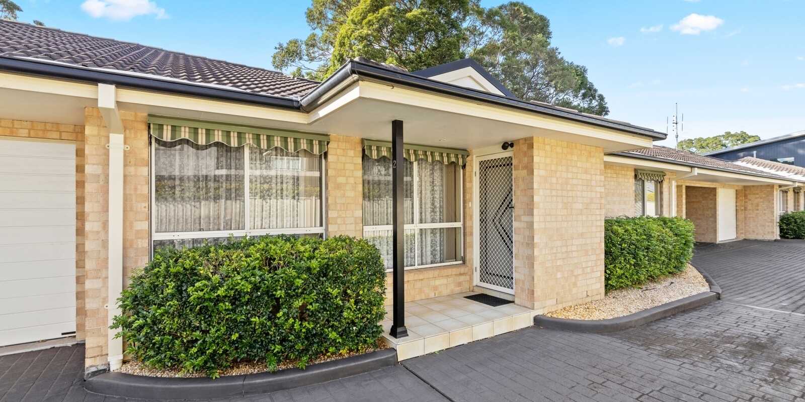 2/16 Warwick Street Blackwall 2/16 Warwick Street Blackwall